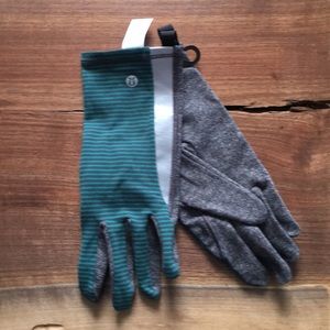 Lululemon gloves